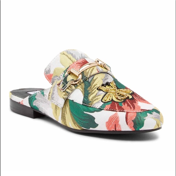 Steve Madden Shoes - Steve Madden Kandi Mule. Brand New. 6.5, 7, 7.5